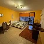 Schoene Einfache Mitten In Apartment Oldenburg