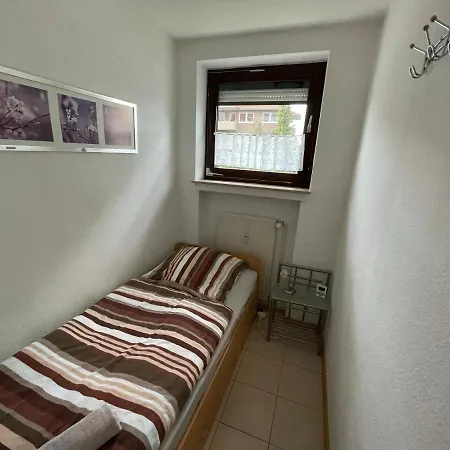 Apartment Schoene Einfache Mitten In *