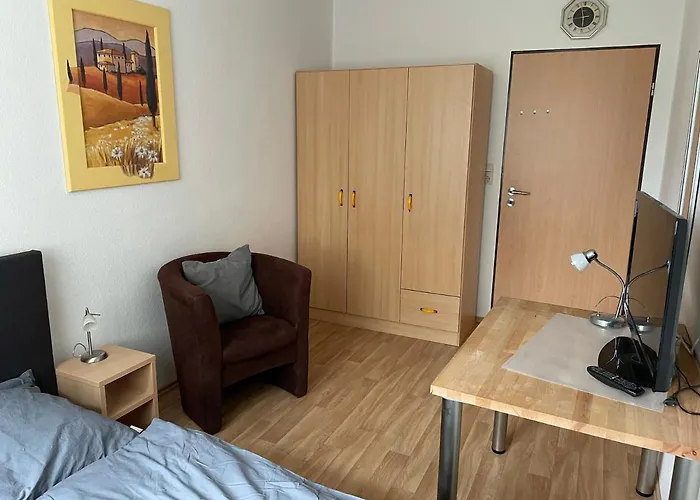 Schoene Einfache Mitten In *